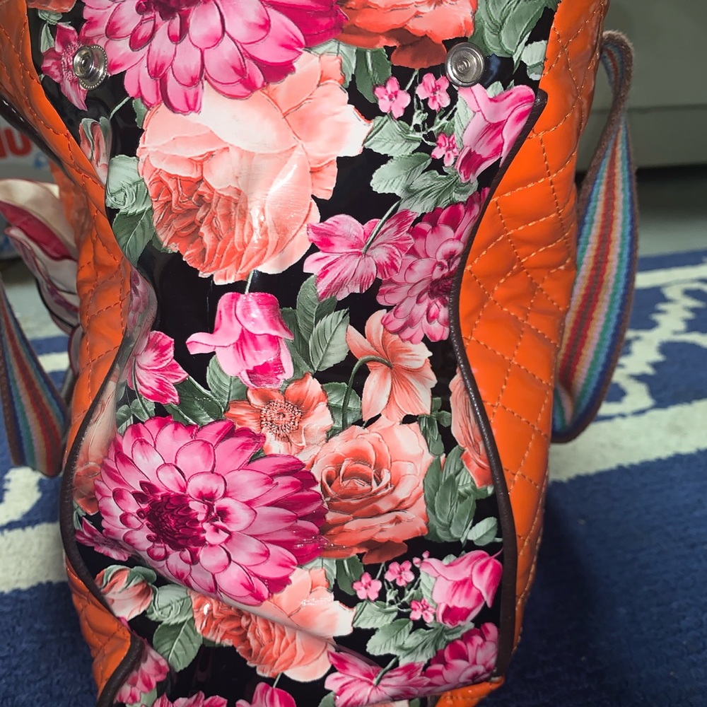 Purse - Picture 2 of 4